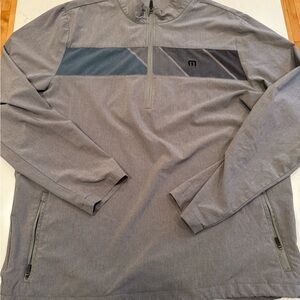 Travis Mathew 1/4 zip - XL